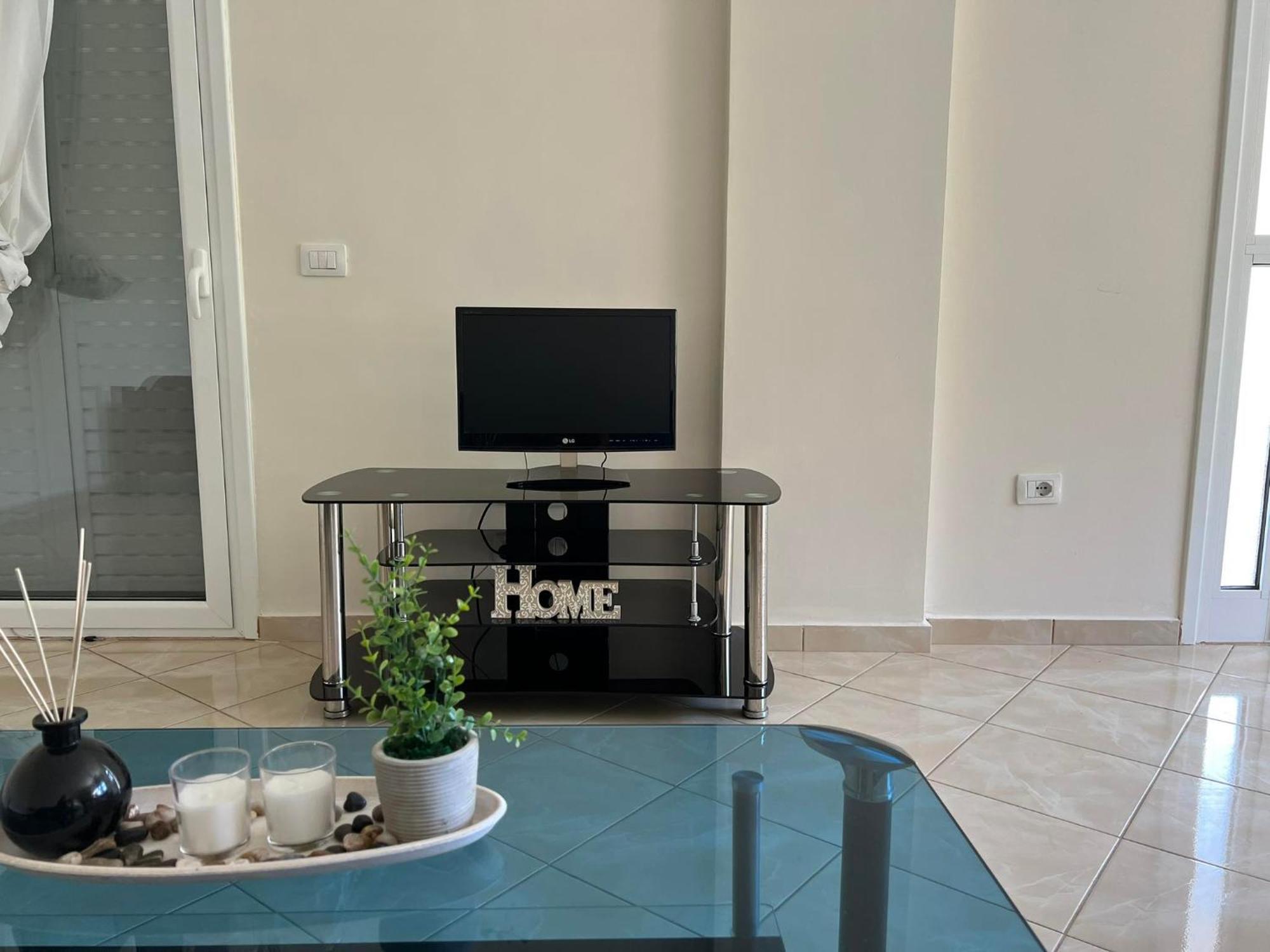 Lucas Apartments Himare Rum bild